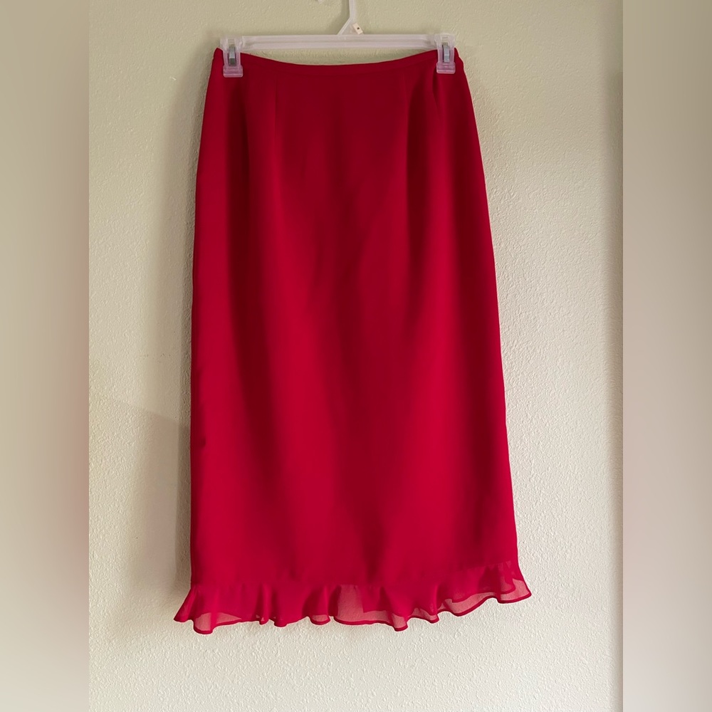 PLAZA SOUTH SKIRT